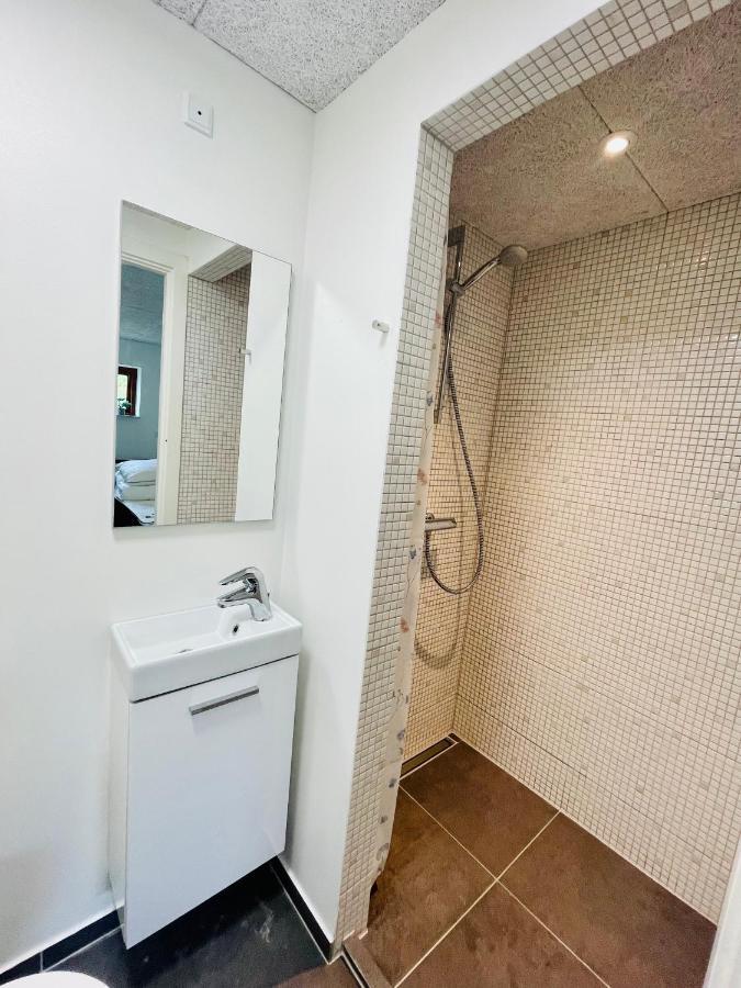 Margrethes Vej 22 - Queen'S Apartment - 28M2 Maribo Luaran gambar